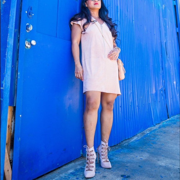 Blush Pink Mod Shift Dress - Picture 7 of 8